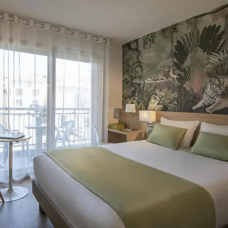 Chambord Hotel Mentona