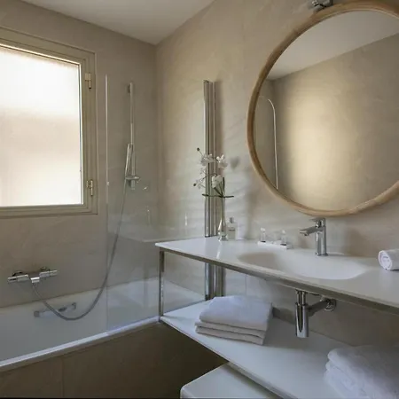 Chambord Hotel 3*