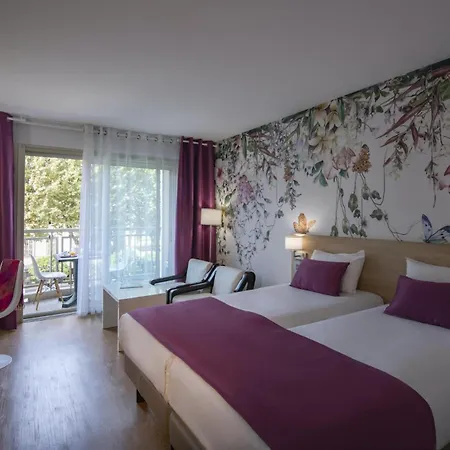 Hotel Chambord 3*