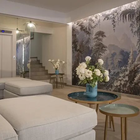 Hotel Chambord 3*