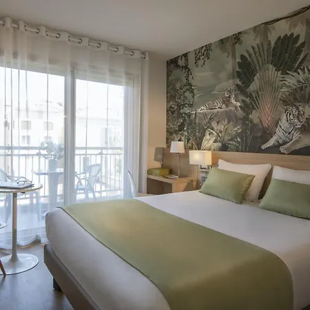 Hotel Chambord