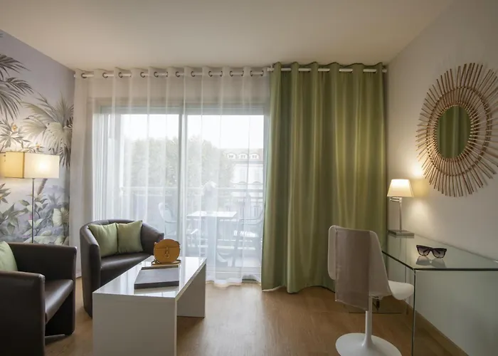 尚博尔酒店 酒店 3*