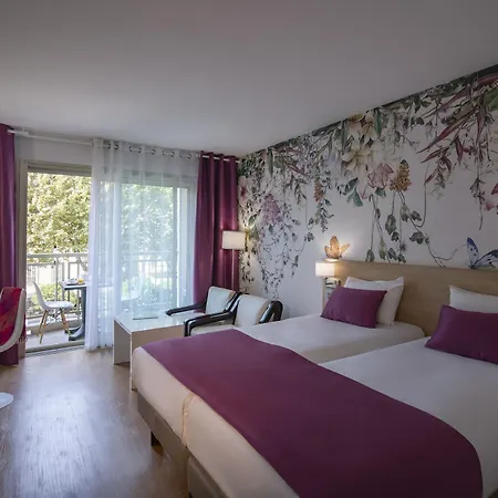 Hotel Chambord 3*