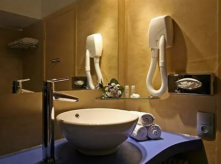 Chambord Hotel 3*
